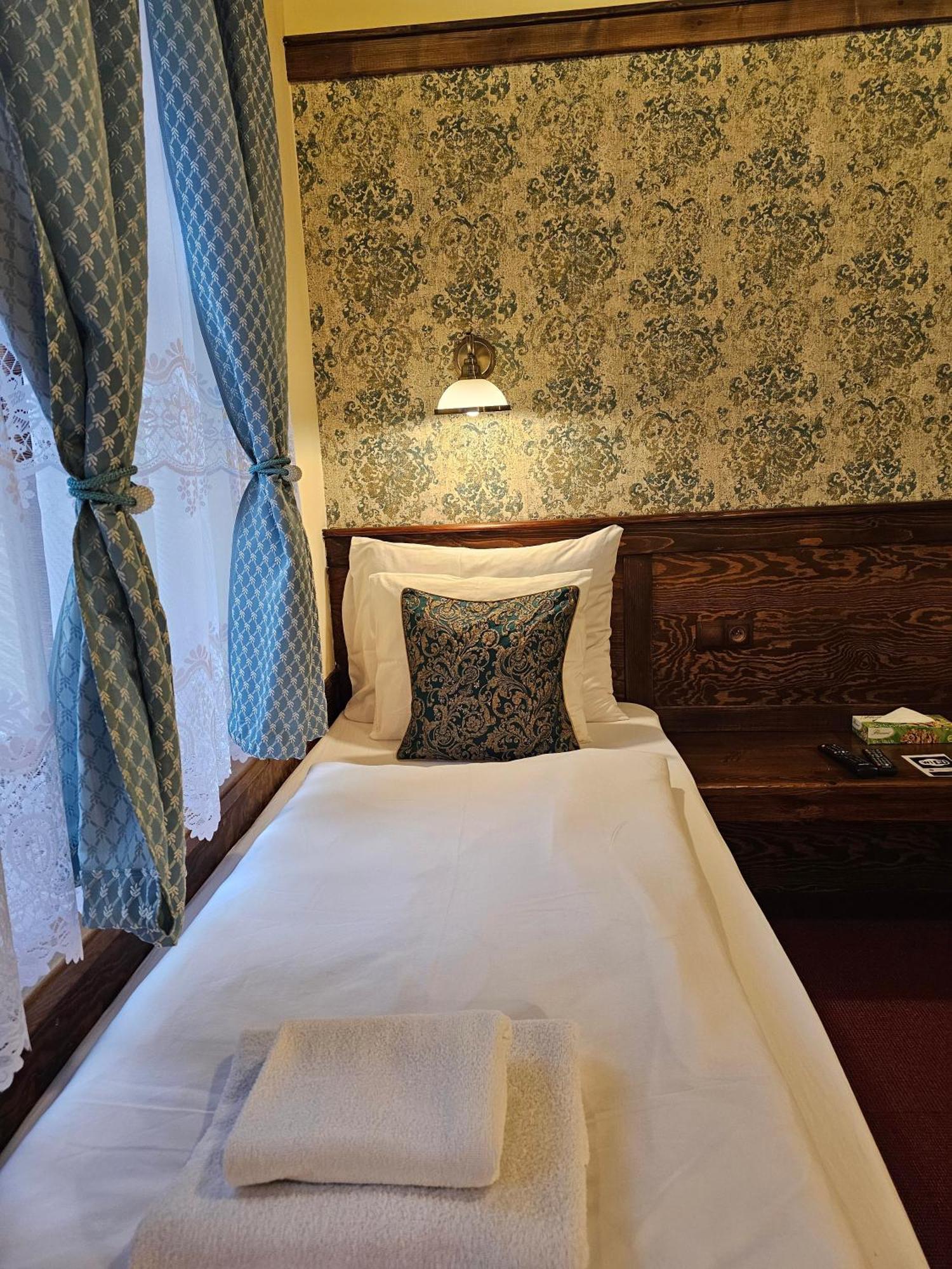 רודניצה נד לבם Hotel Galerie מראה חיצוני תמונה
